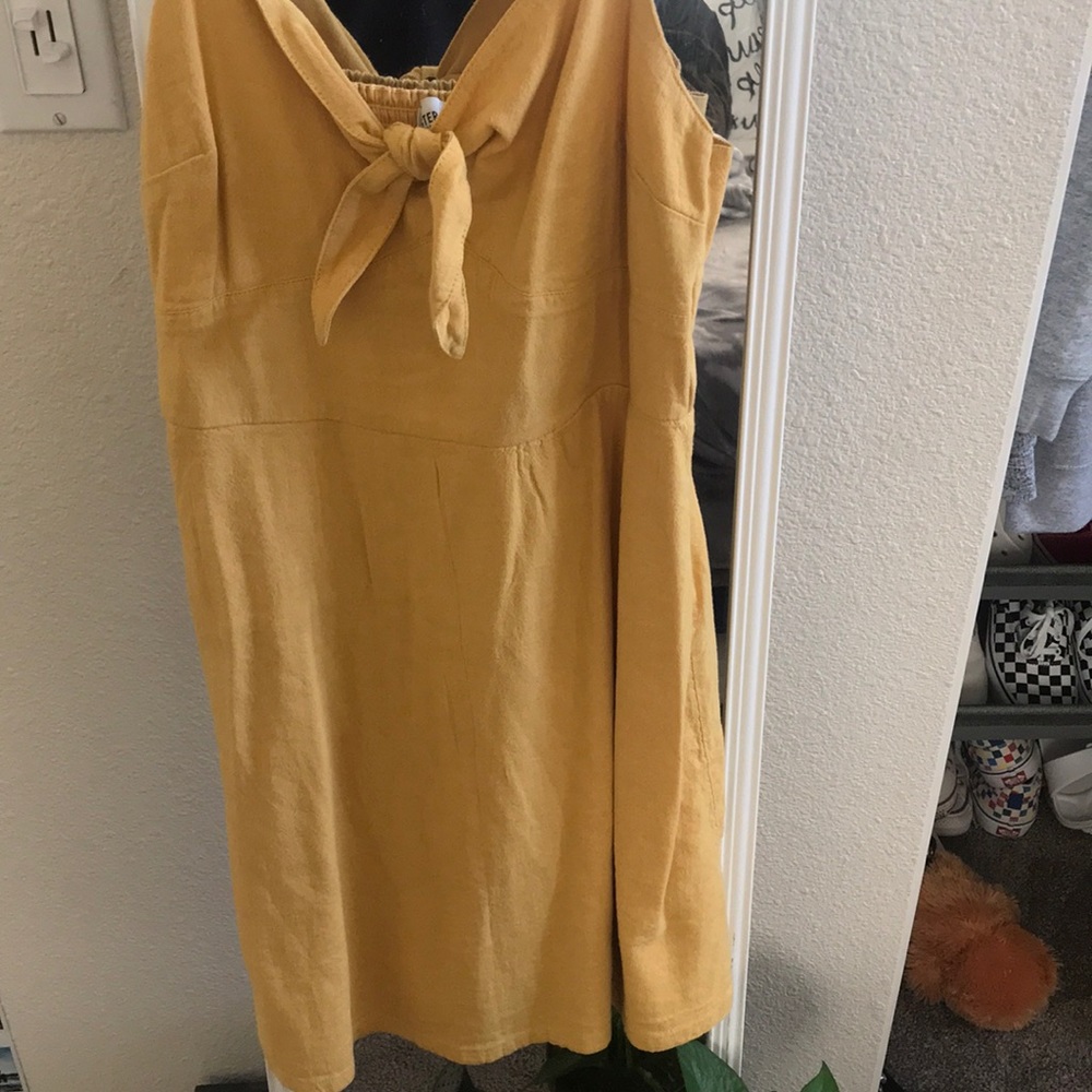 hollister dress